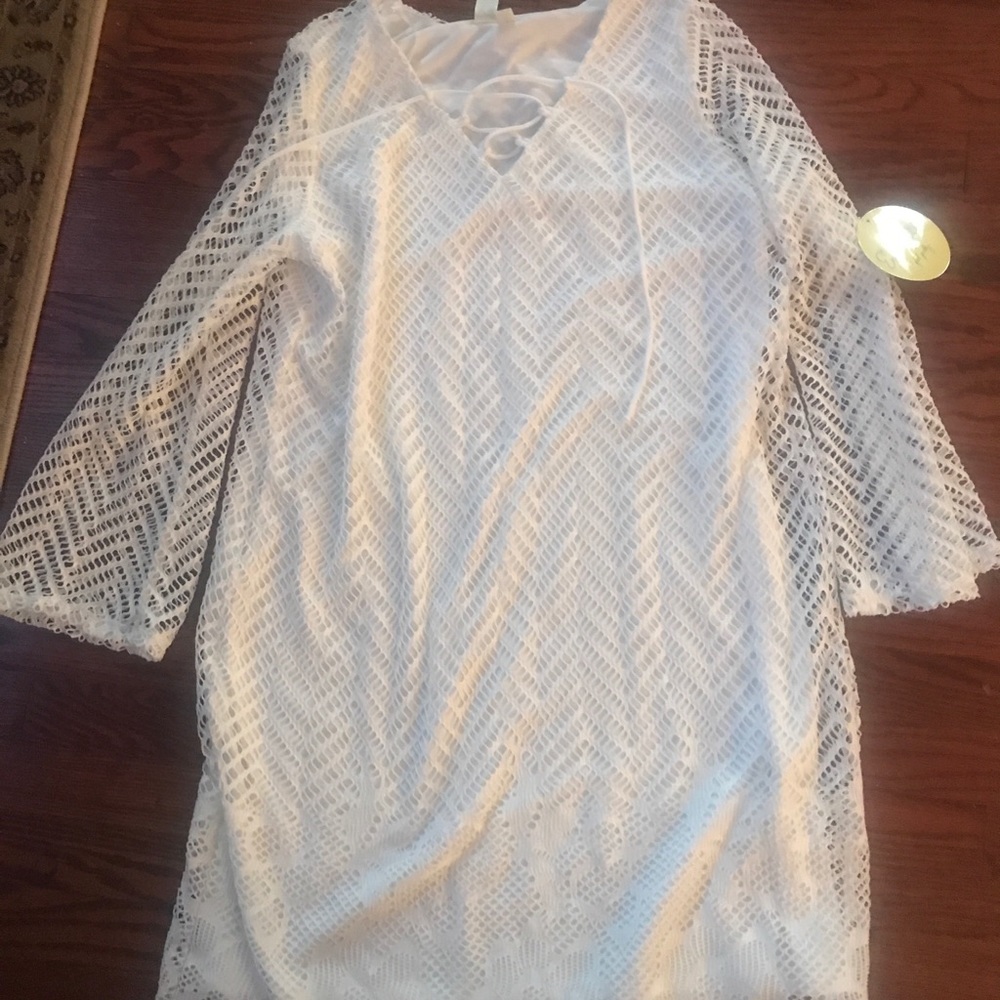 Emma & Michelle. Adorable dress  Nwt XL